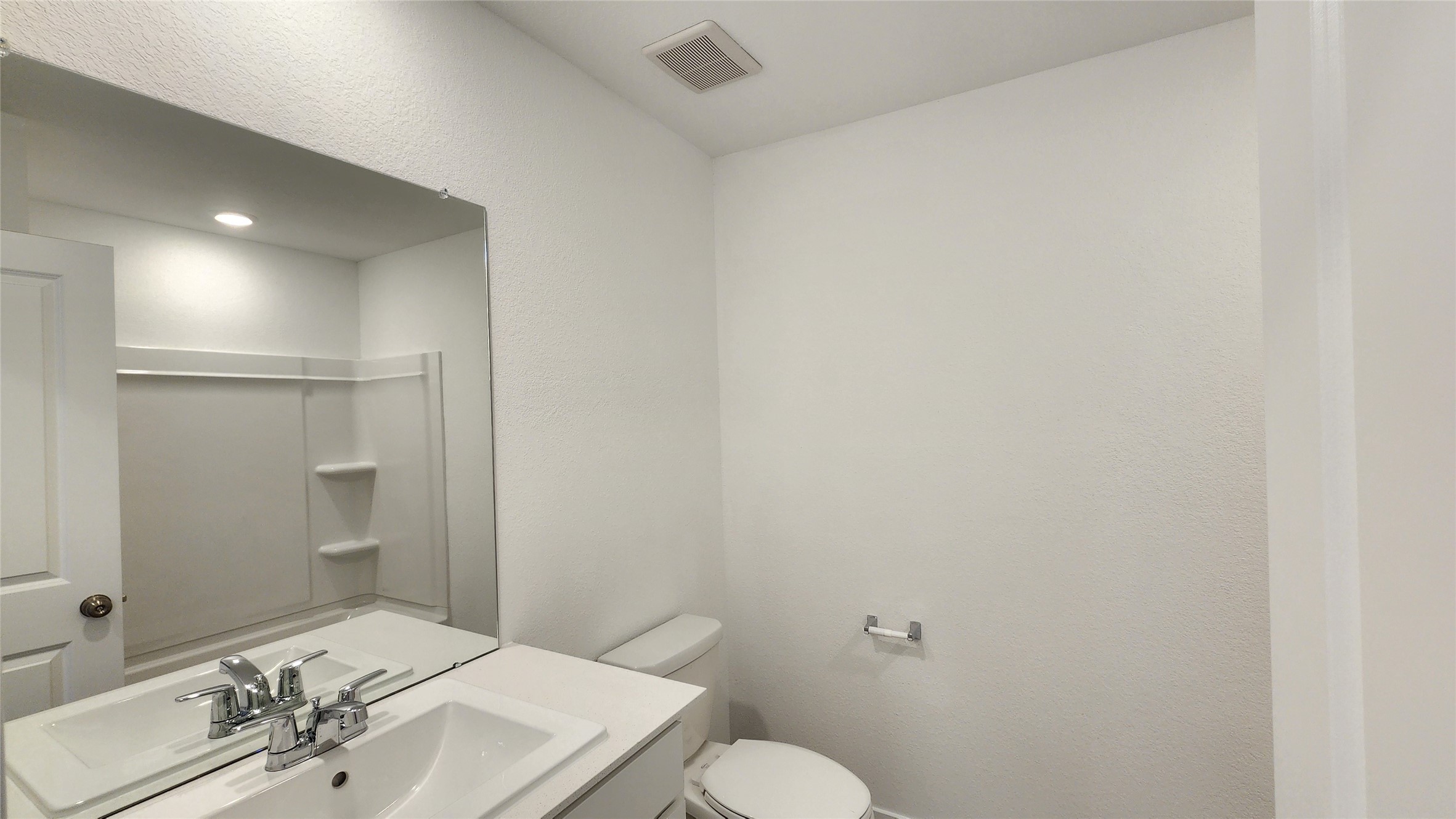 16218 Rustic Prairie Drive Hockley, TX 77447 - Photo 24 of 34 Hallway bathroom