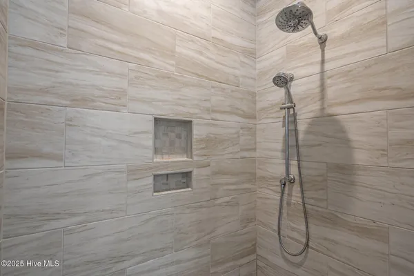 $634,900 | 633 Ashbury Drive Southeast, Bolivia, NC 28422