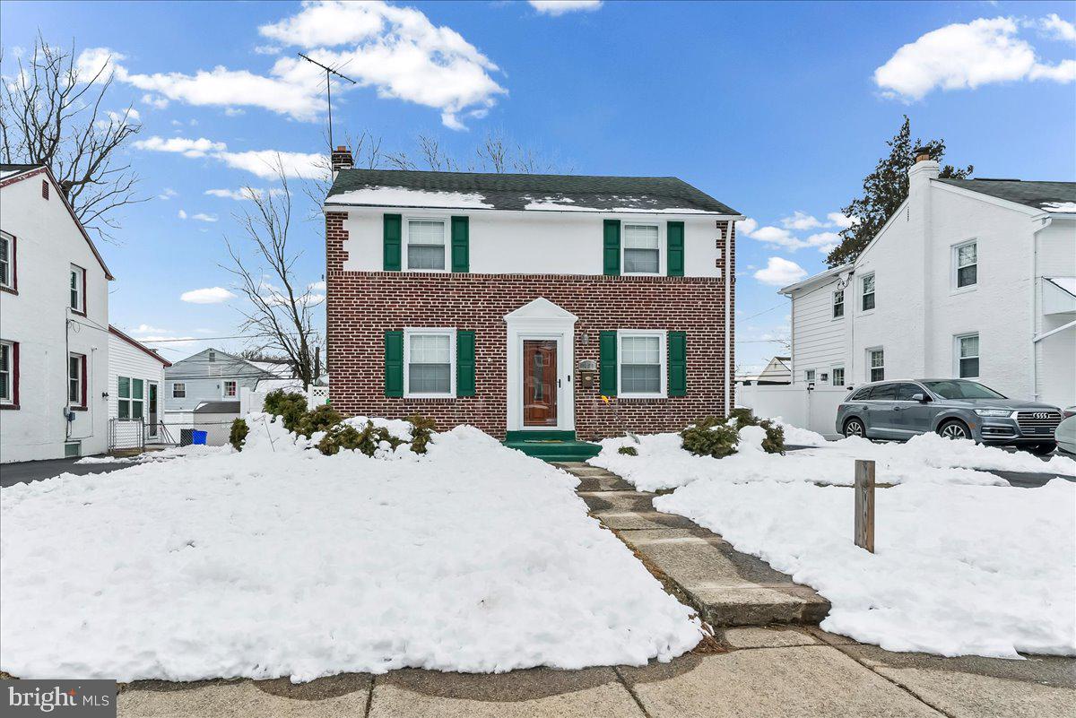 1020 Edgerton Road Secane, PA 19018 - Photo 2 of 17