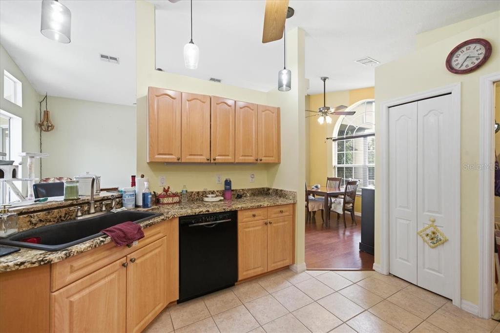 11312 Lark Sparrow Road Weeki Wachee, FL 34614 - Photo 16 of 47
