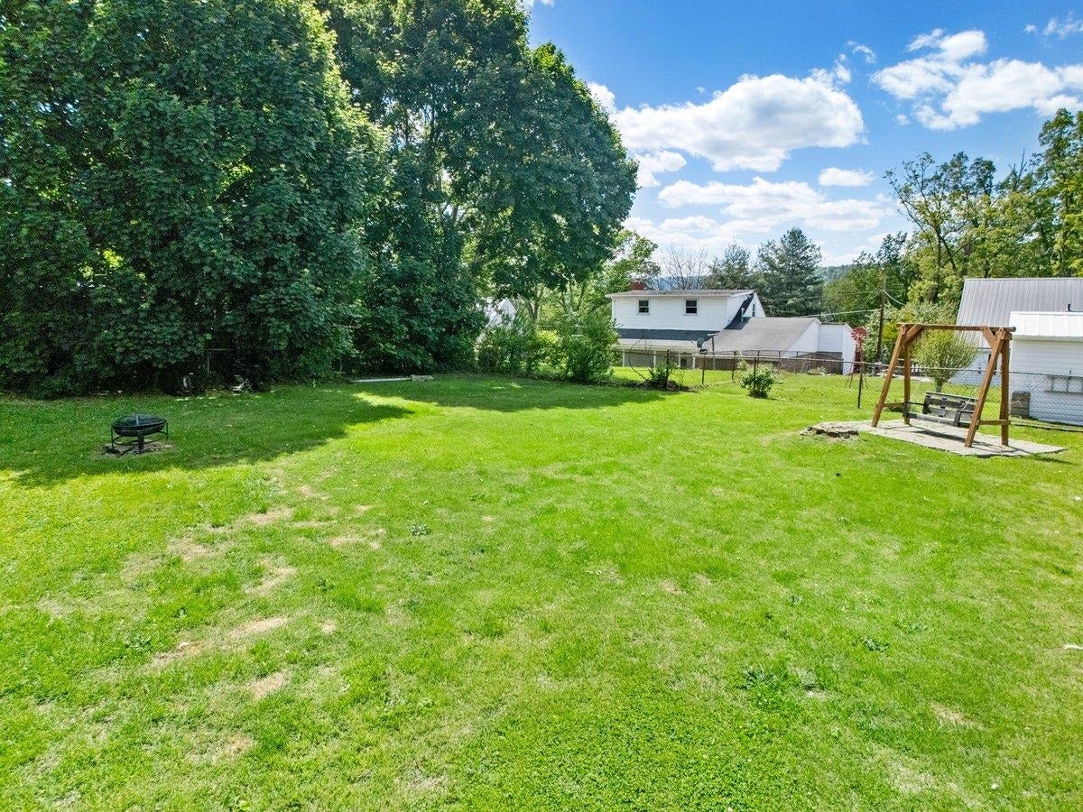 658 Mercer Road Rich Creek, VA 24147 - Photo 40 of 61 Gallery Image 40