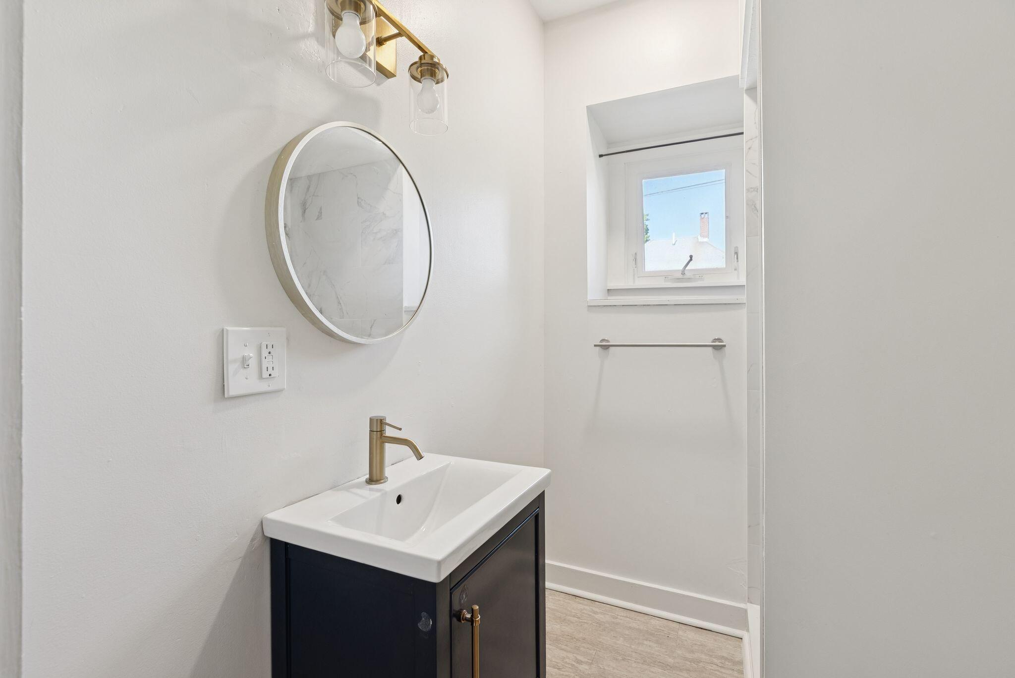 20-22 York Street Kennebunk, ME 04043 - Photo 14 of 39 39_DSC03291