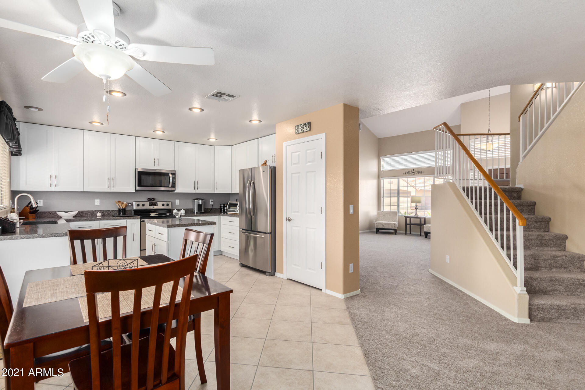 531 West Laredo Avenue Gilbert, AZ 85233 - Photo 10 of 35 Tile floors in kitchen