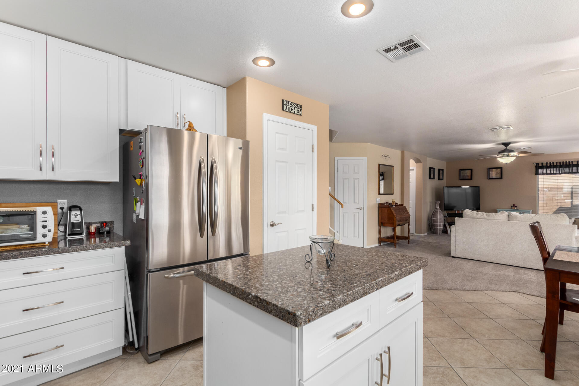 531 West Laredo Avenue Gilbert, AZ 85233 - Photo 16 of 35 Stainless steel appliances