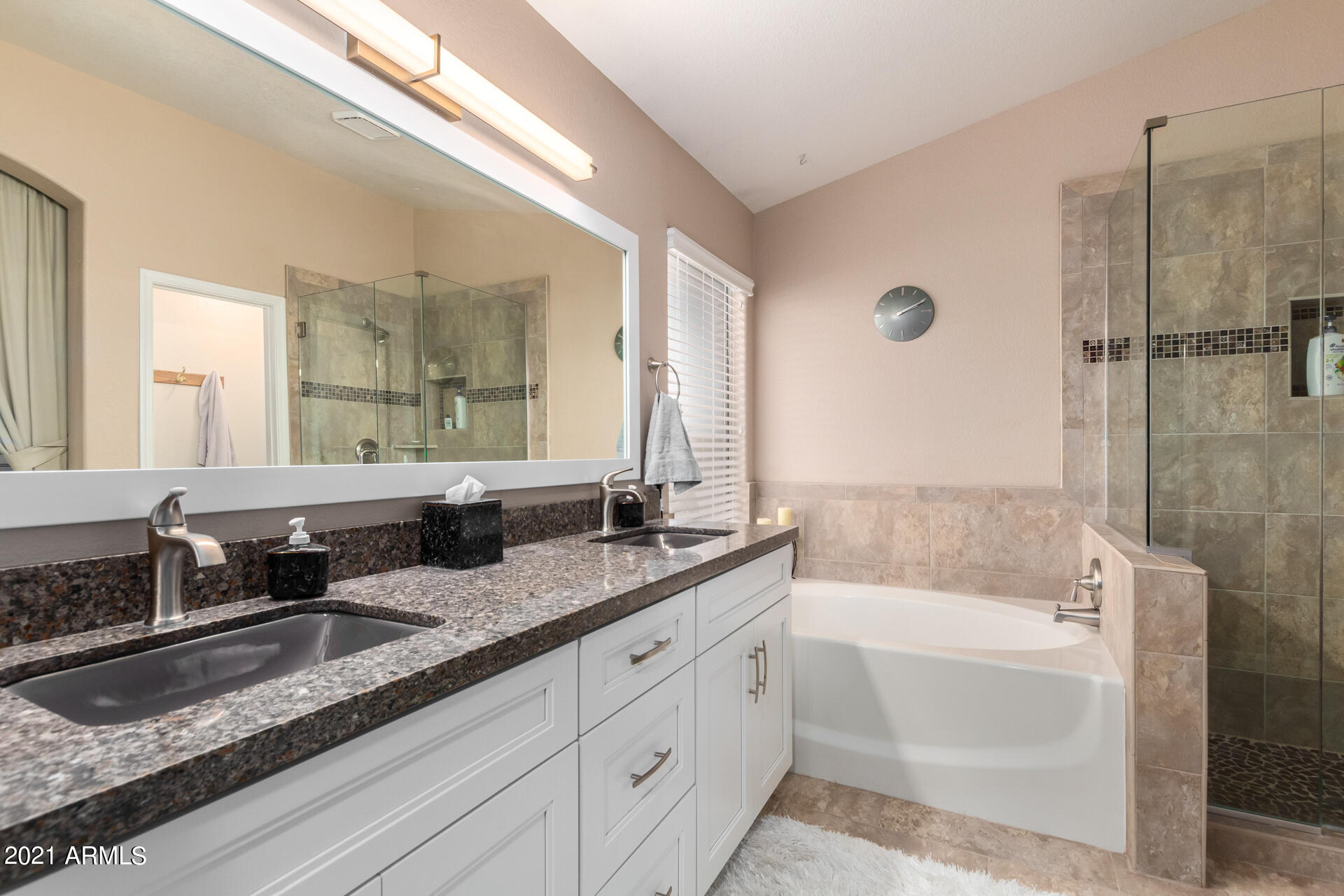 531 West Laredo Avenue Gilbert, AZ 85233 - Photo 20 of 35 Updated Masterbath