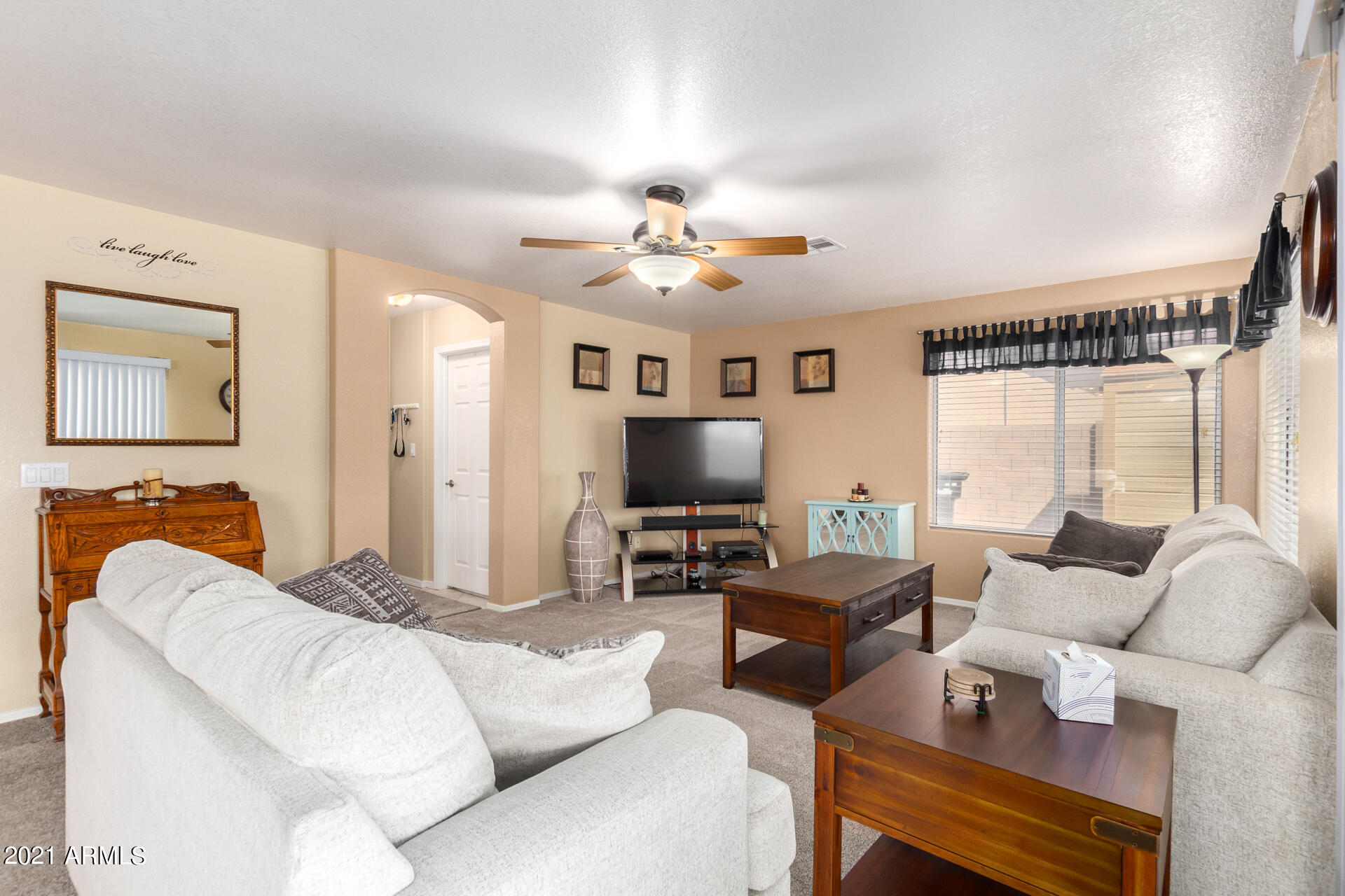 531 West Laredo Avenue Gilbert, AZ 85233 - Photo 35 of 35 Bright and open floorplan