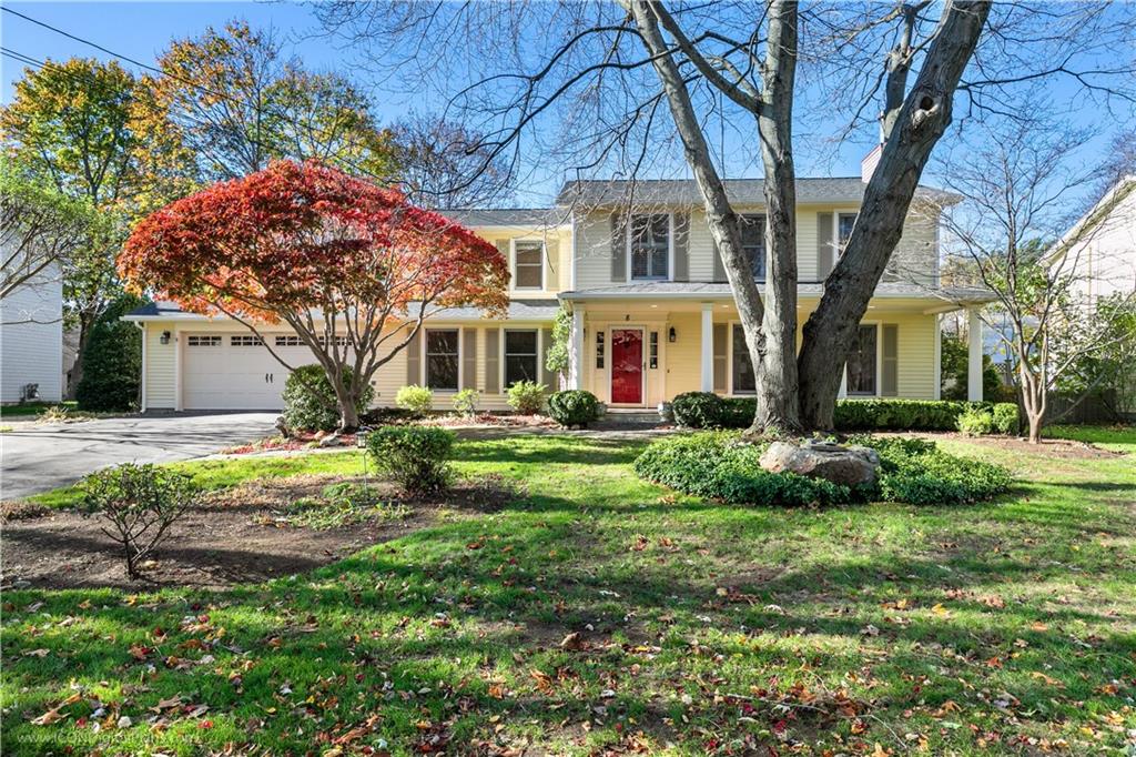 8 Simmons Road, Barrington, RI 02806 Compass