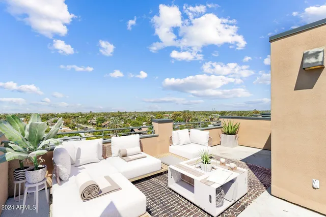 $575,000 | 1326 North Central Avenue, Unit 413, Phoenix, AZ 85004