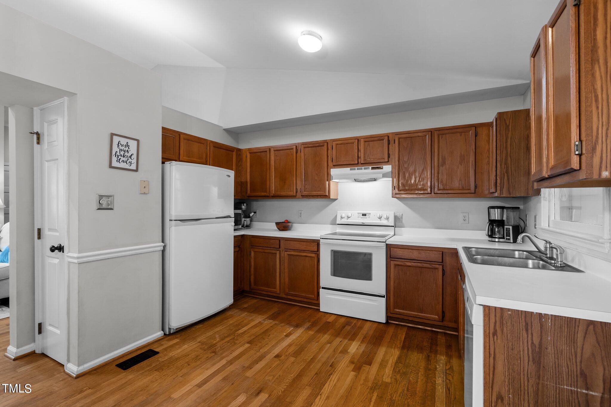 4416 Timberhurst Drive Raleigh, NC 27612 - Photo 12 of 39 16-web-or-mls-_NFP0303
