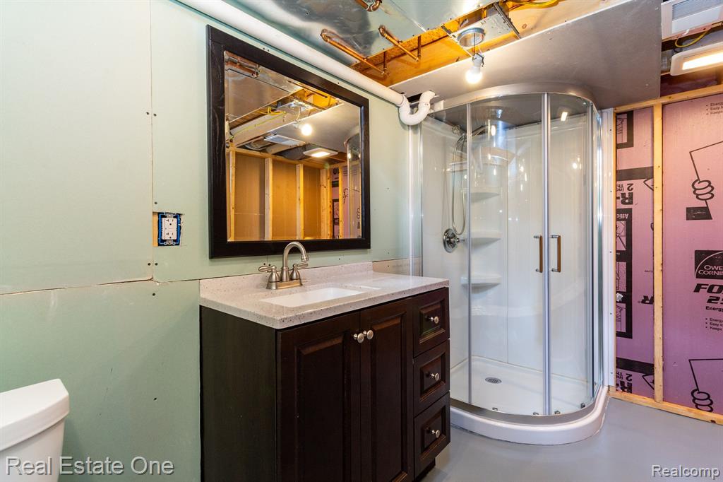 33625 Mulvey Road Fraser, MI 48026 - Photo 36 of 54 Gallery Image 36