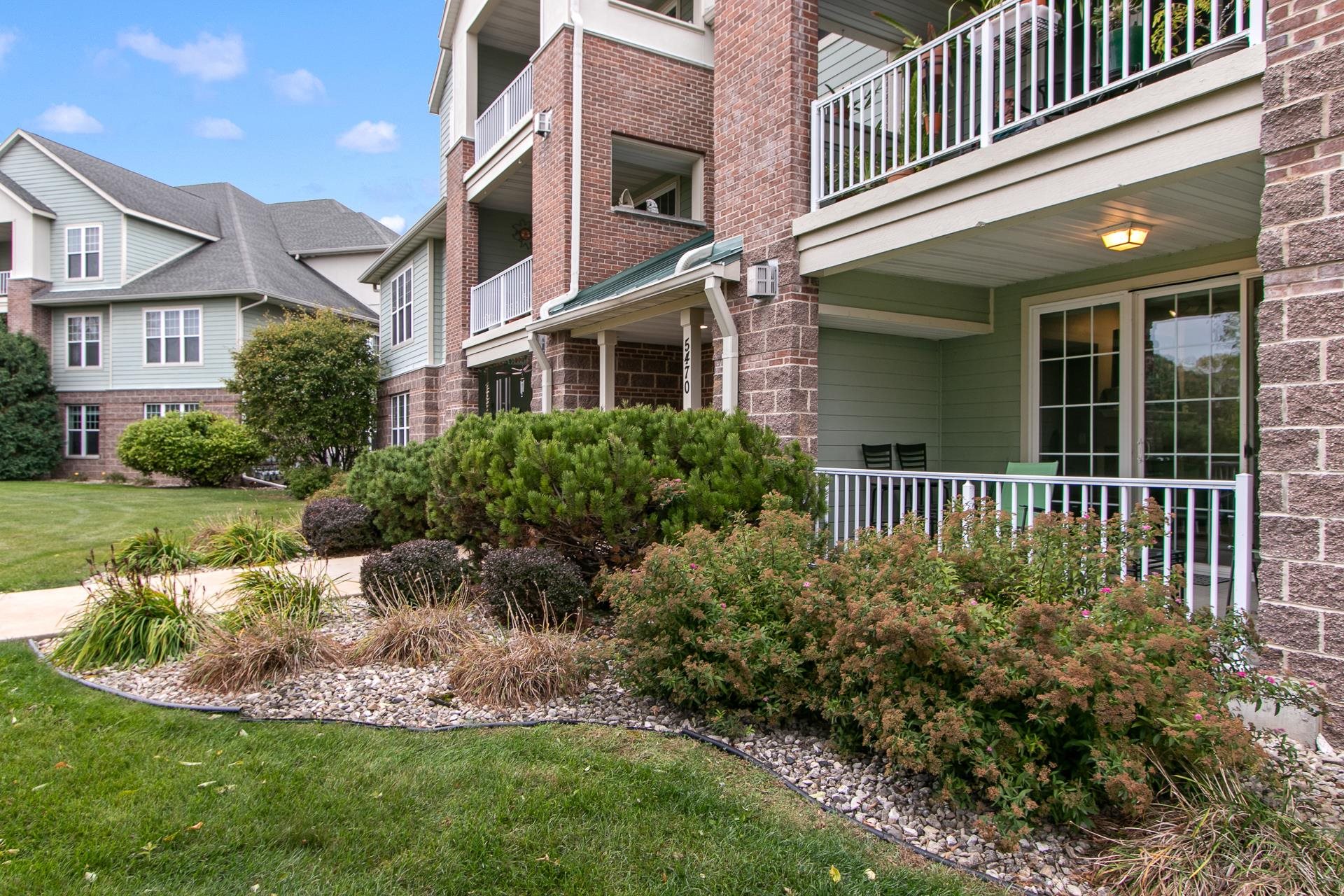 5470 Caddis Bend, Unit 102 Fitchburg, WI 53711 - Photo 7 of 49