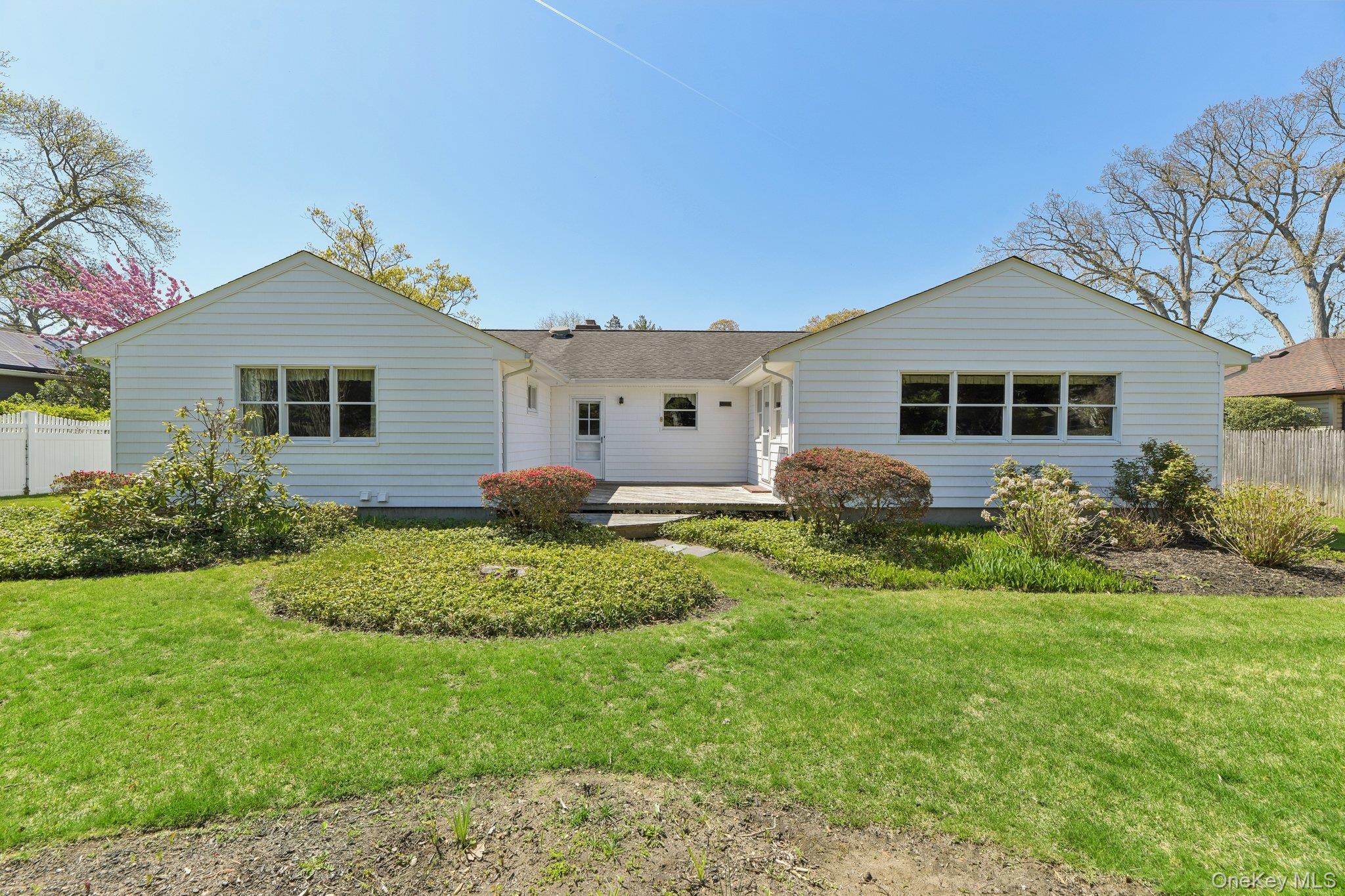 39 Shebar Drive Islip, NY 11751 - Photo 29 of 31