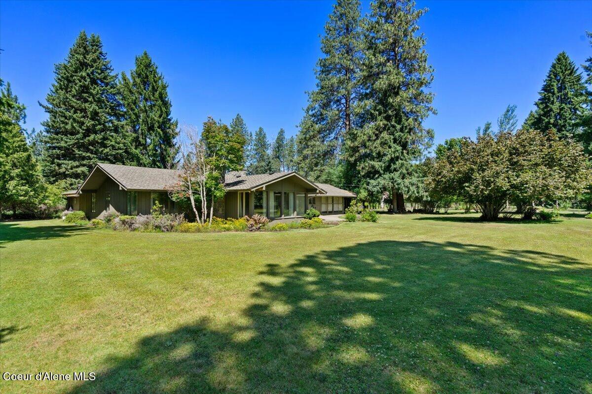 9603 North Strahorn Road Hayden Lake, ID 83835 - Photo 21 of 31 21-Front of home