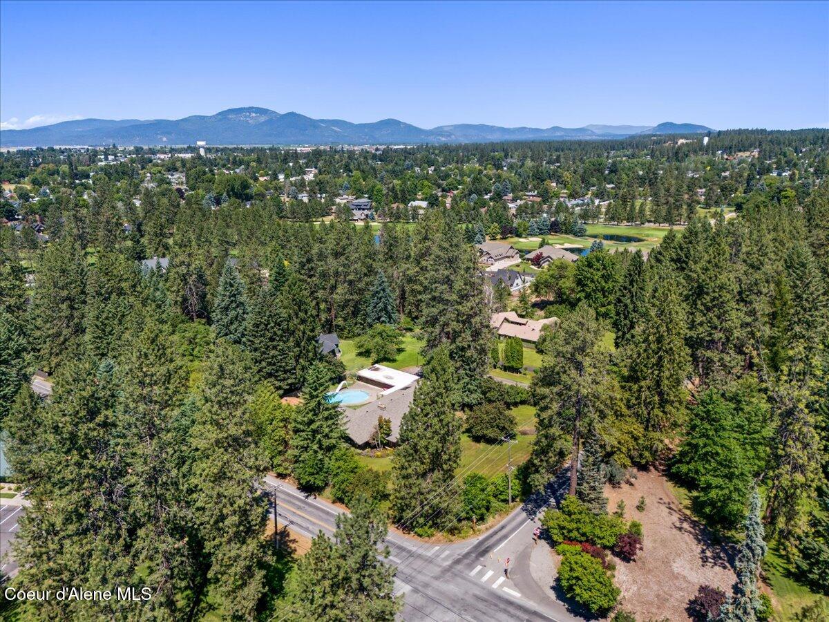 9603 North Strahorn Road Hayden Lake, ID 83835 - Photo 24 of 31 24-Aerial views