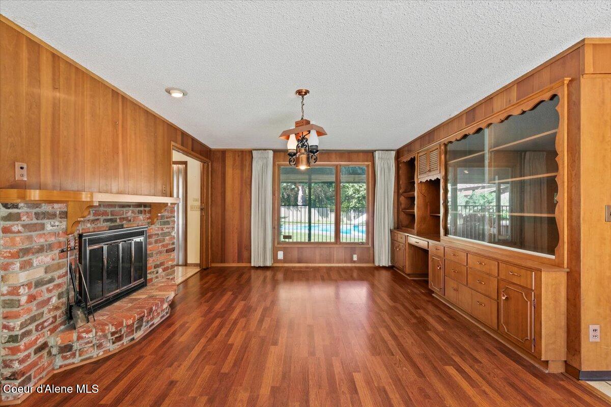 9603 North Strahorn Road Hayden Lake, ID 83835 - Photo 5 of 31 05-Dining