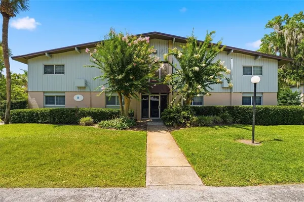 $1,600 | 1695 Lee Road, Unit B204, Winter Park, FL 32789