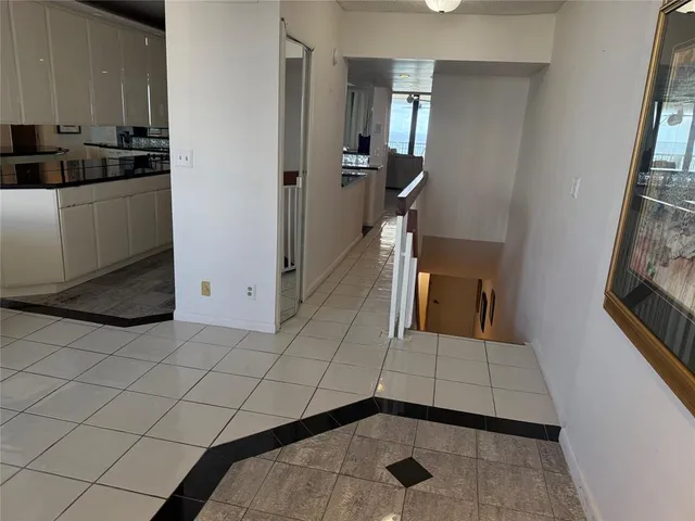 $4,200 | 520 North Ocean Boulevard, Unit 13, Pompano Beach, FL 33062