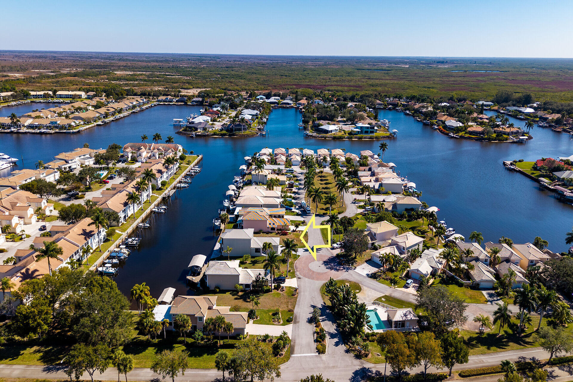 193 Eveningstar Cay Naples, FL 34114 - Photo 2 of 14 virtual-tour-361626-02