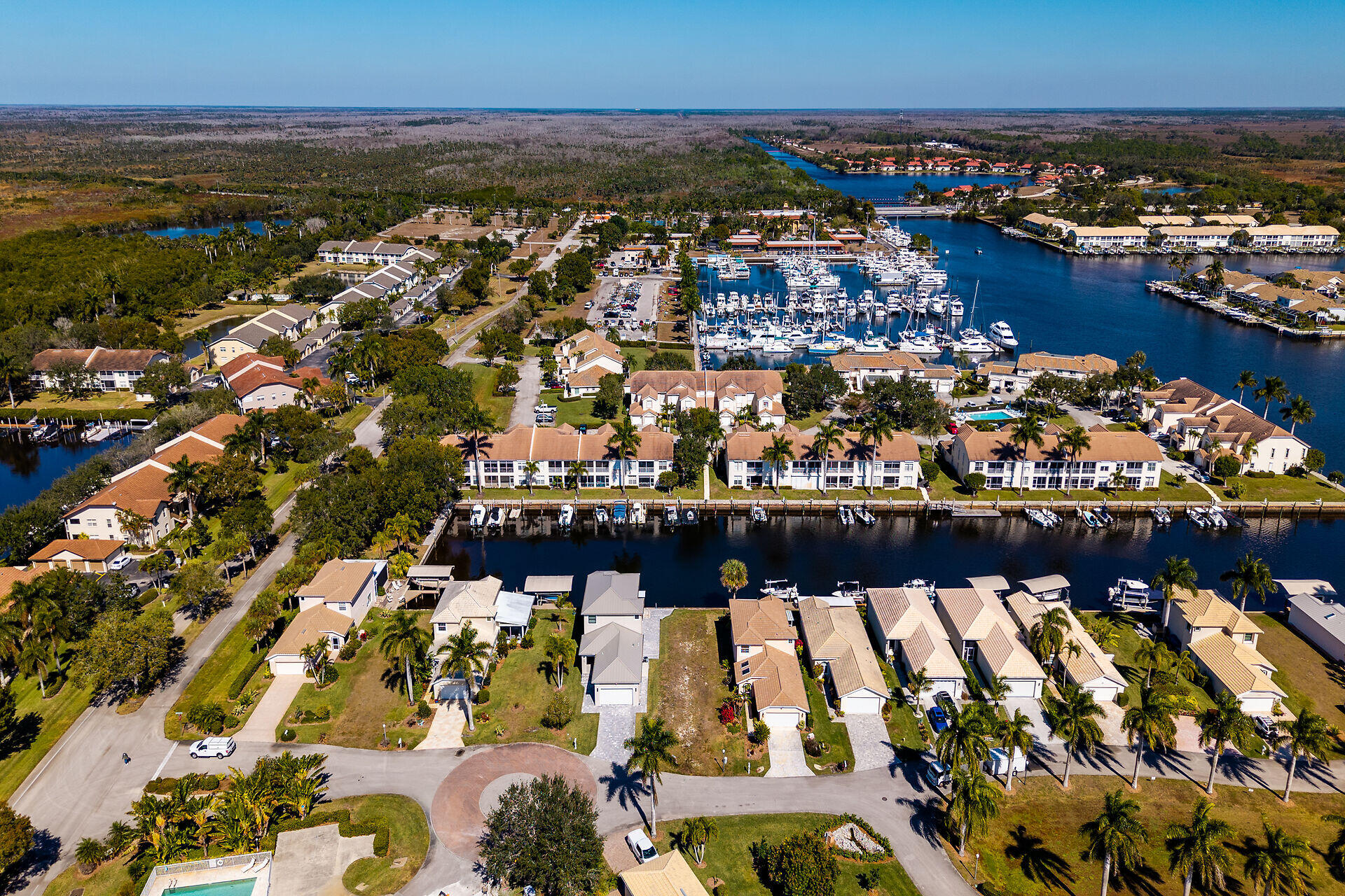193 Eveningstar Cay Naples, FL 34114 - Photo 9 of 14 virtual-tour-361626-09