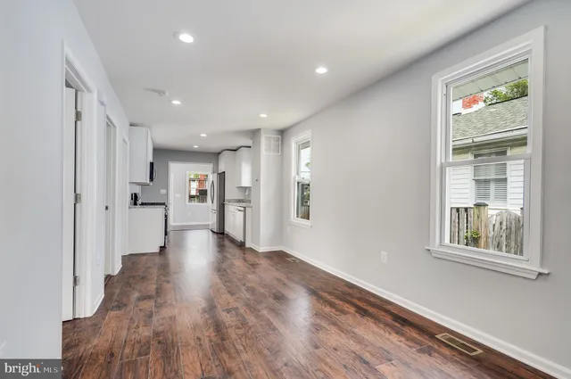 $3,300 | 3312 D Street Southeast, Washington, DC 20019