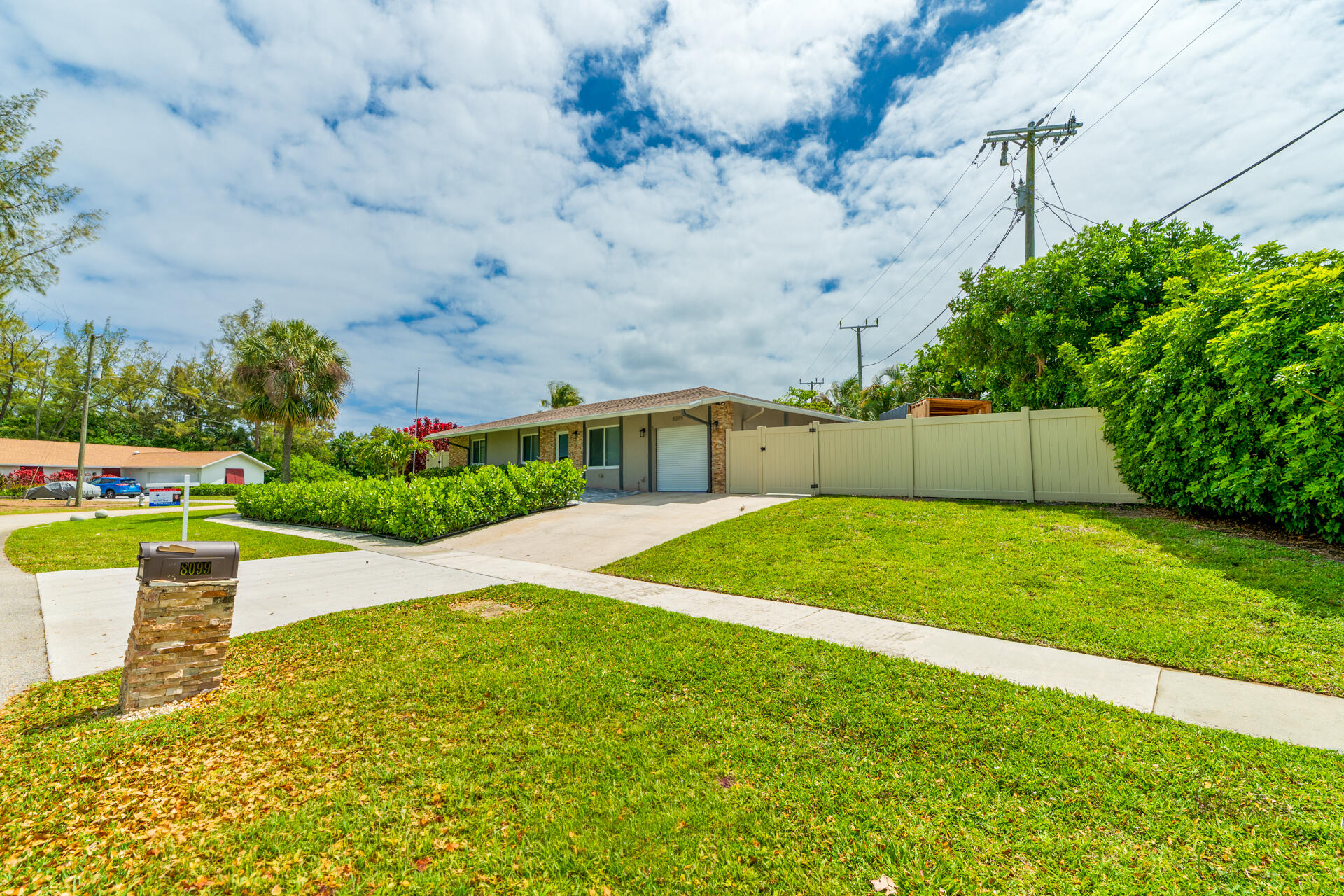 8099 Santa Fe Trail Boca Raton, FL 33487 - Photo 3 of 72 20260415 - 8099 Santa Fe Trail - MR-1