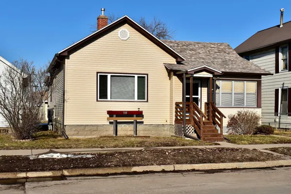 $185,000 | 518 East 3rd Street, Winona, MN 55987