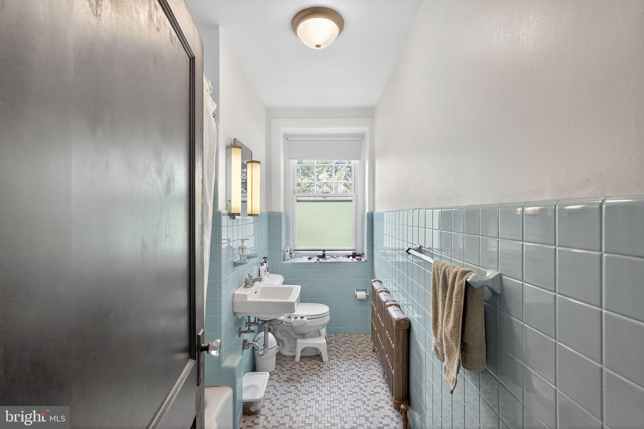 1320 Butler, Unit 4 Conshohocken, PA 19428 - Photo 9 of 11