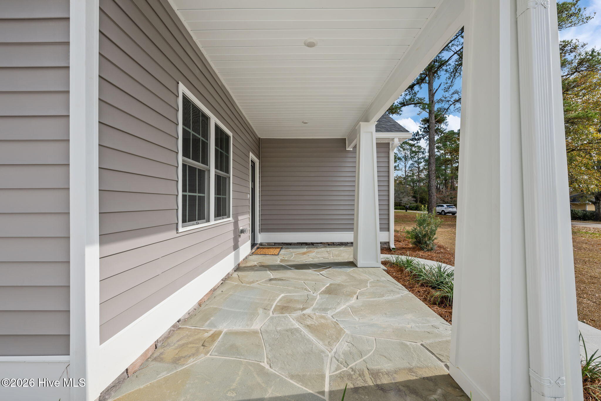 4914 Morton Road New Bern, NC 28562 - Photo 4 of 54 47-web-or-mls-DSC_0912