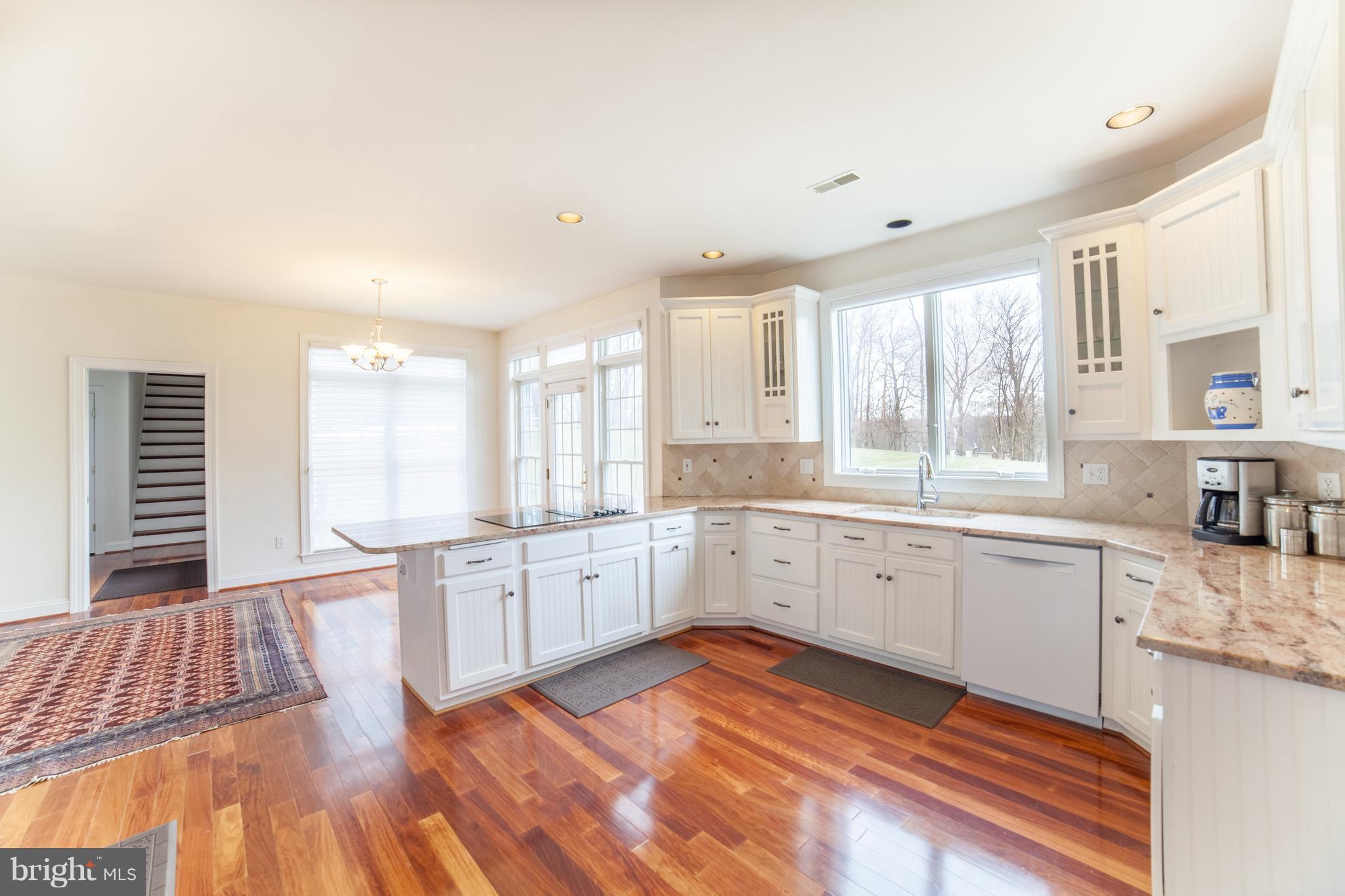 1760 Daisy Road Woodbine, MD 21797 - Photo 7 of 29 Kitchen with lots of windows & table space