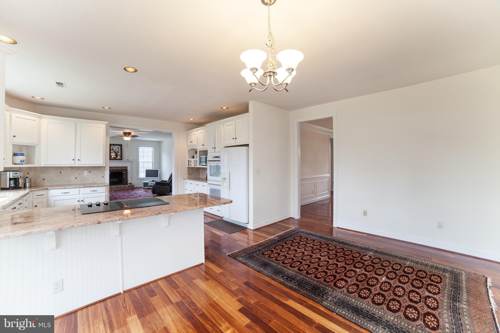 1760 Daisy Road Woodbine, MD 21797 - Photo 9 of 29 Kitchen eat in area