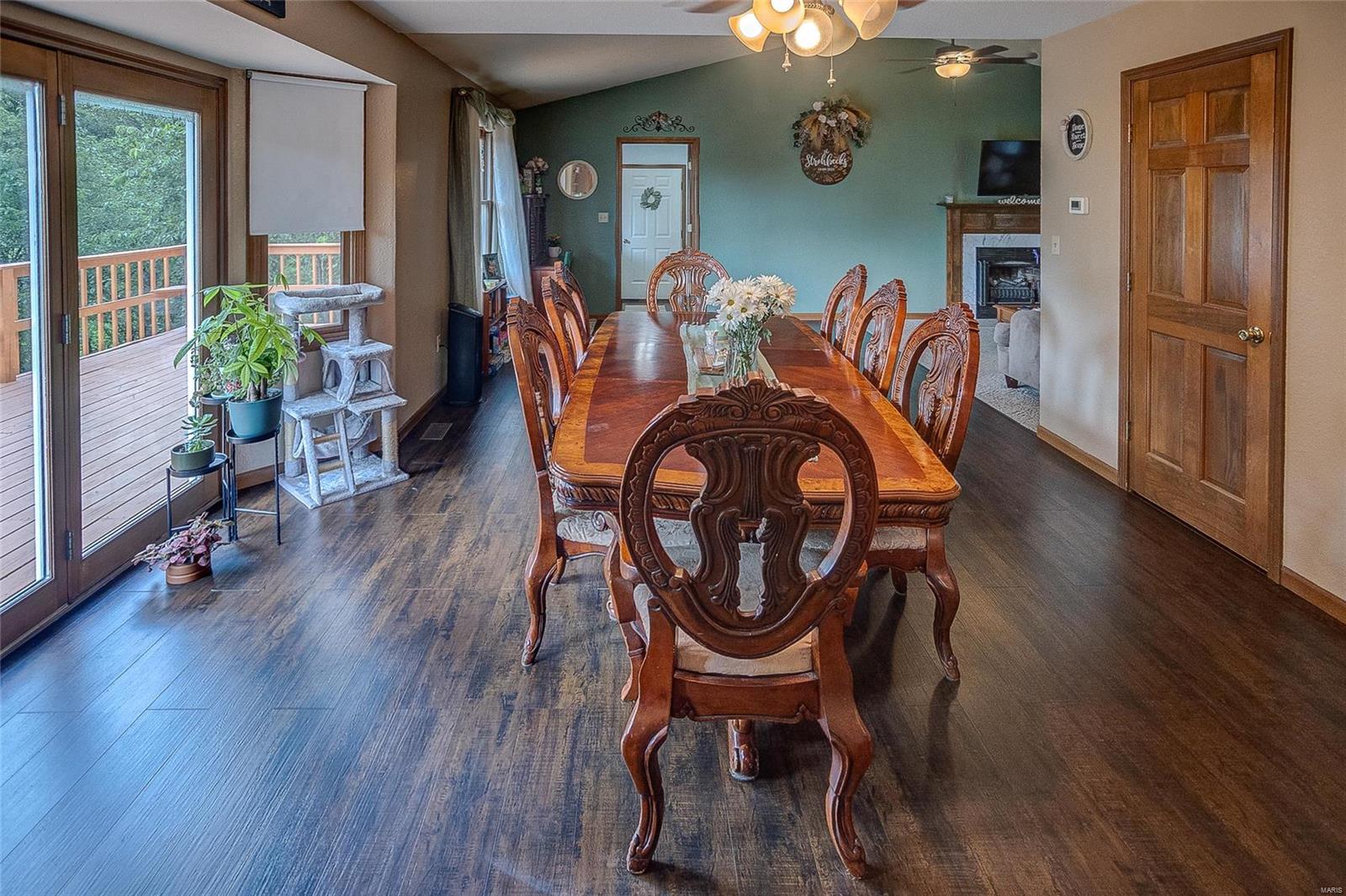 16439 Oak Bridge Road Brighton, IL 62012 - Photo 10 of 41 Gallery Image 10