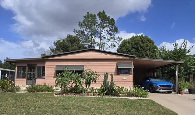 front view of house with a yard