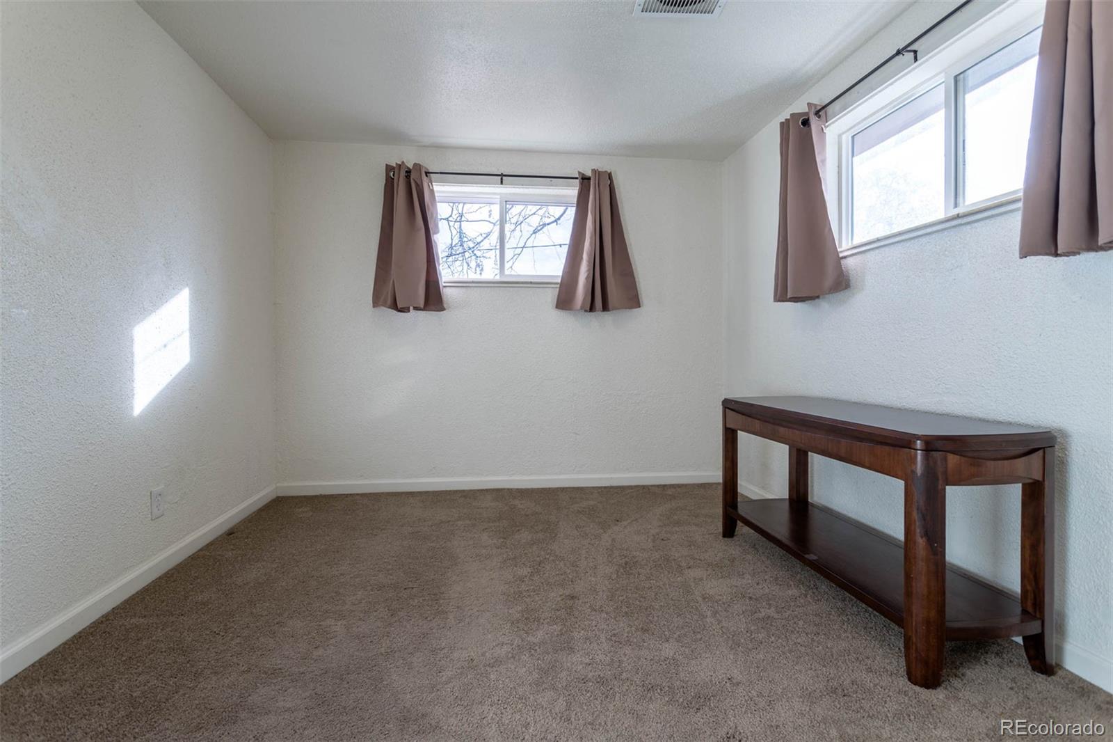 8950 Montview Boulevard Aurora, CO 80010 - Photo 16 of 27