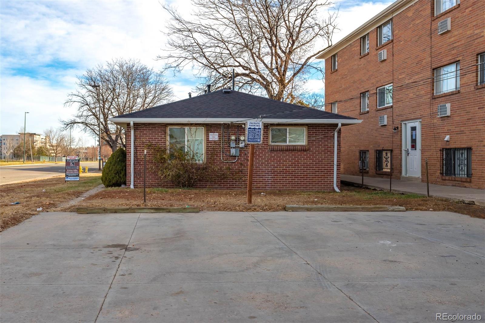 8950 Montview Boulevard Aurora, CO 80010 - Photo 4 of 27