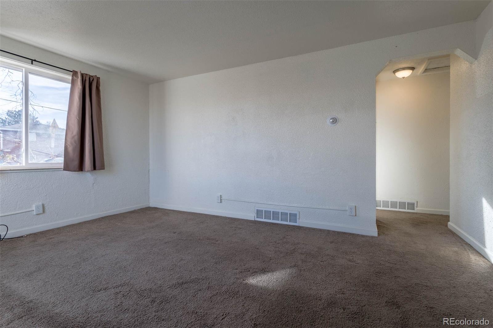 8950 Montview Boulevard Aurora, CO 80010 - Photo 7 of 27