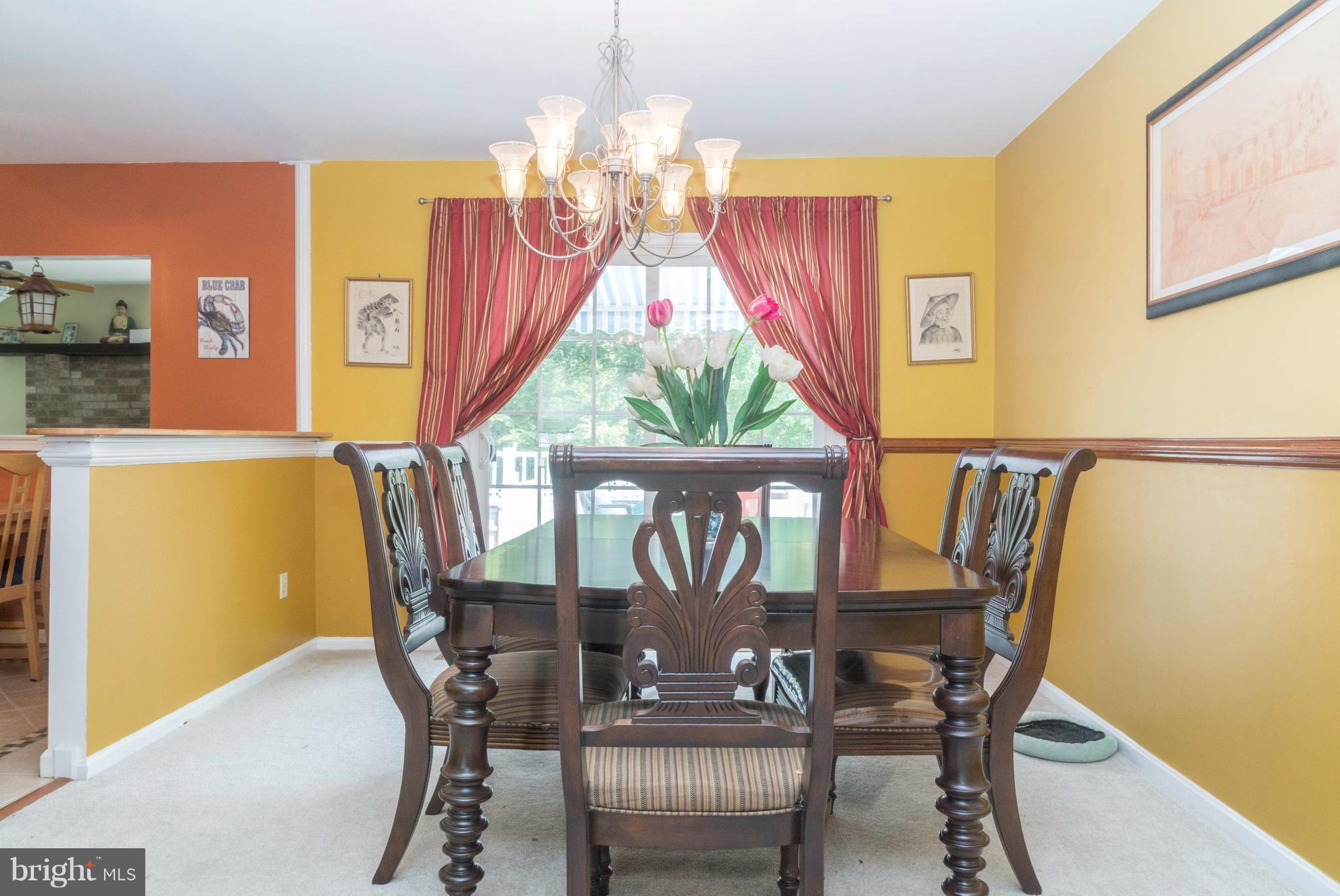 9409 Gunview Road Baltimore, MD 21236 - Photo 7 of 28 Dining Room