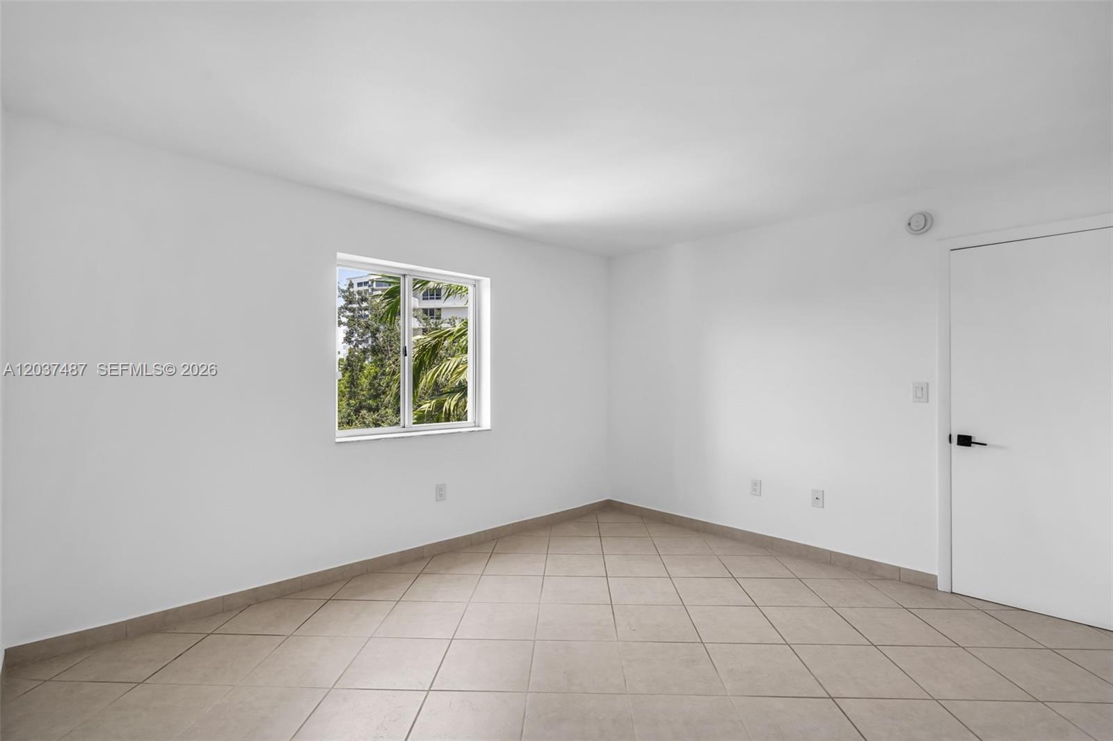 1401 Bay Road, Unit 409 Miami Beach, FL 33139 - Photo 12 of 26