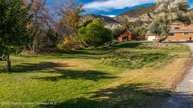 a view of a large building