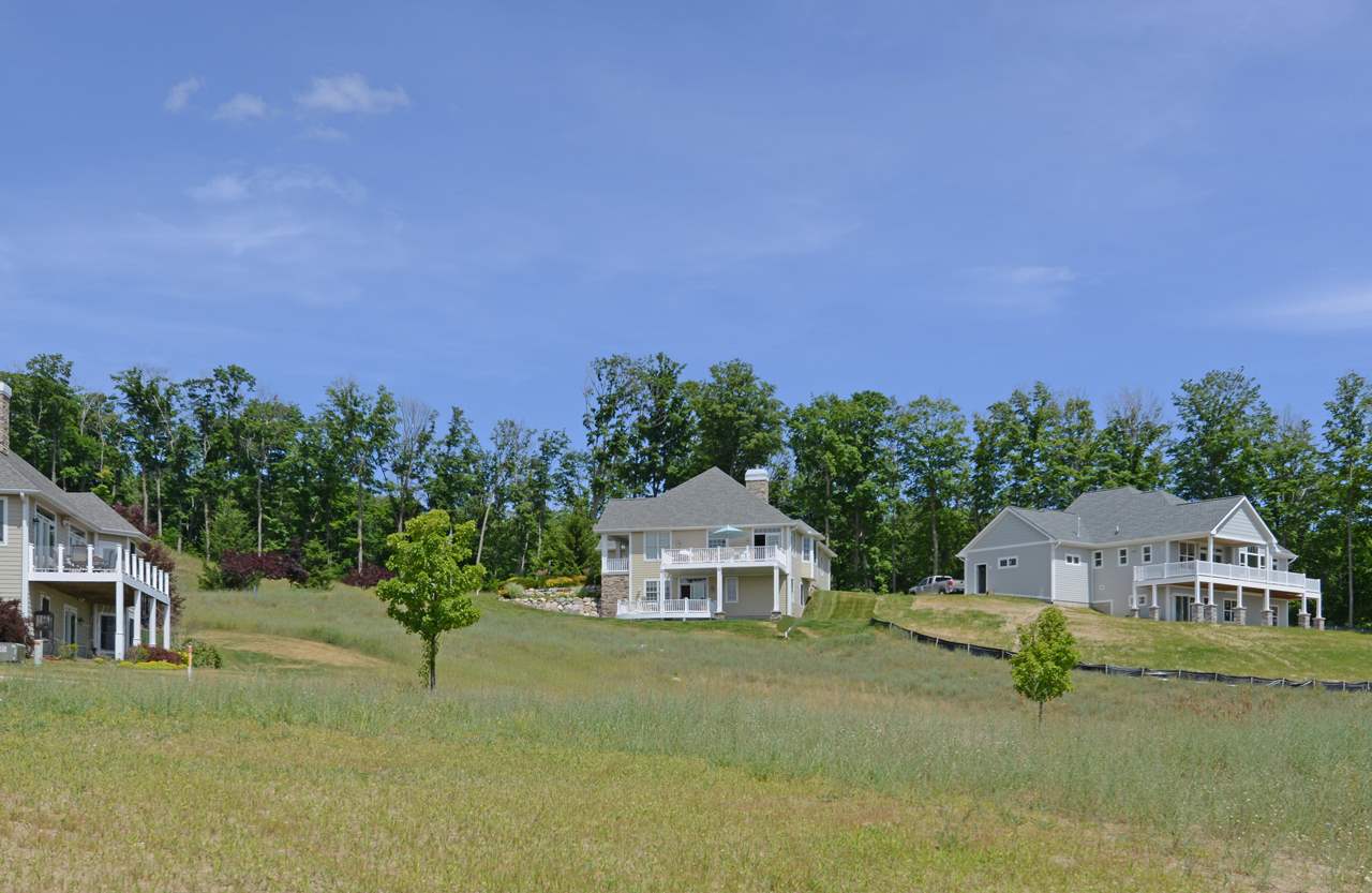 4233 Eagle Ridge Traverse City, MI 49684 - Photo 38 of 46 1859480-37.JPG