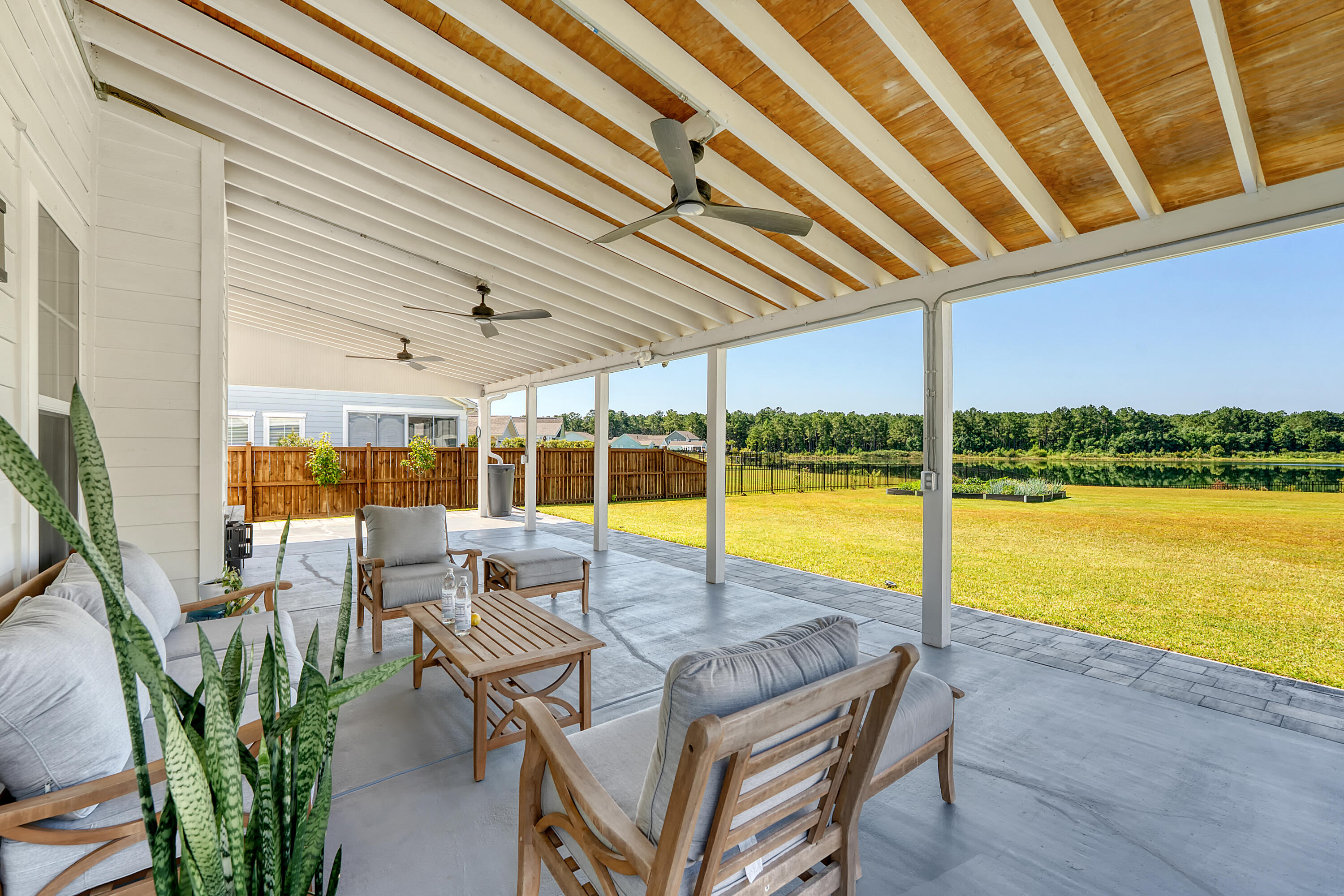 682 Pontoon Road Huger, SC 29450 - Photo 14 of 74 DSC04578_11 copy