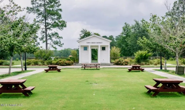 $488,000 | 11106 Alphabet Road, Gulfport, MS 39503