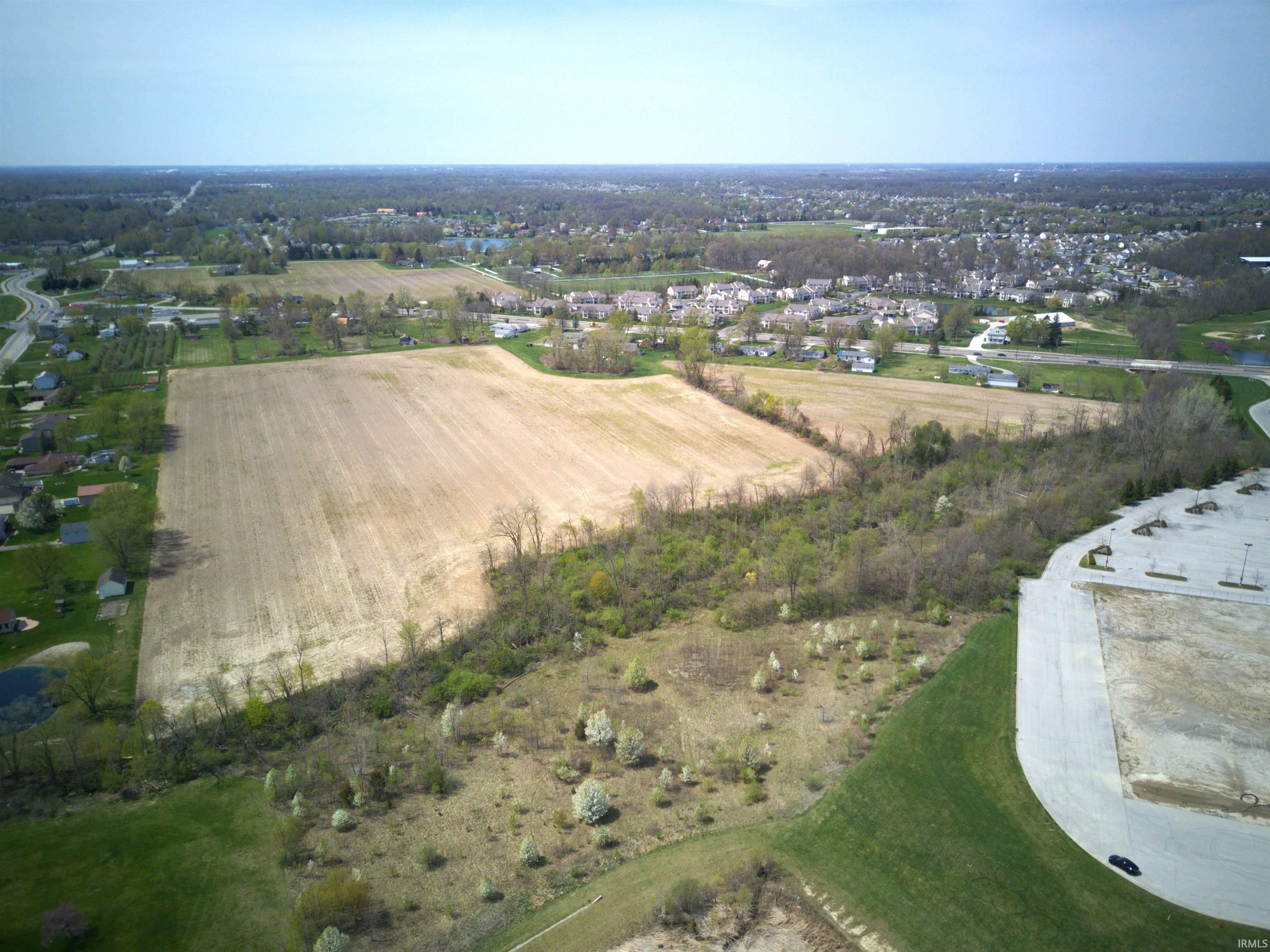 10206 Maysville Road Fort Wayne, IN 46835 - Photo 2 of 9
