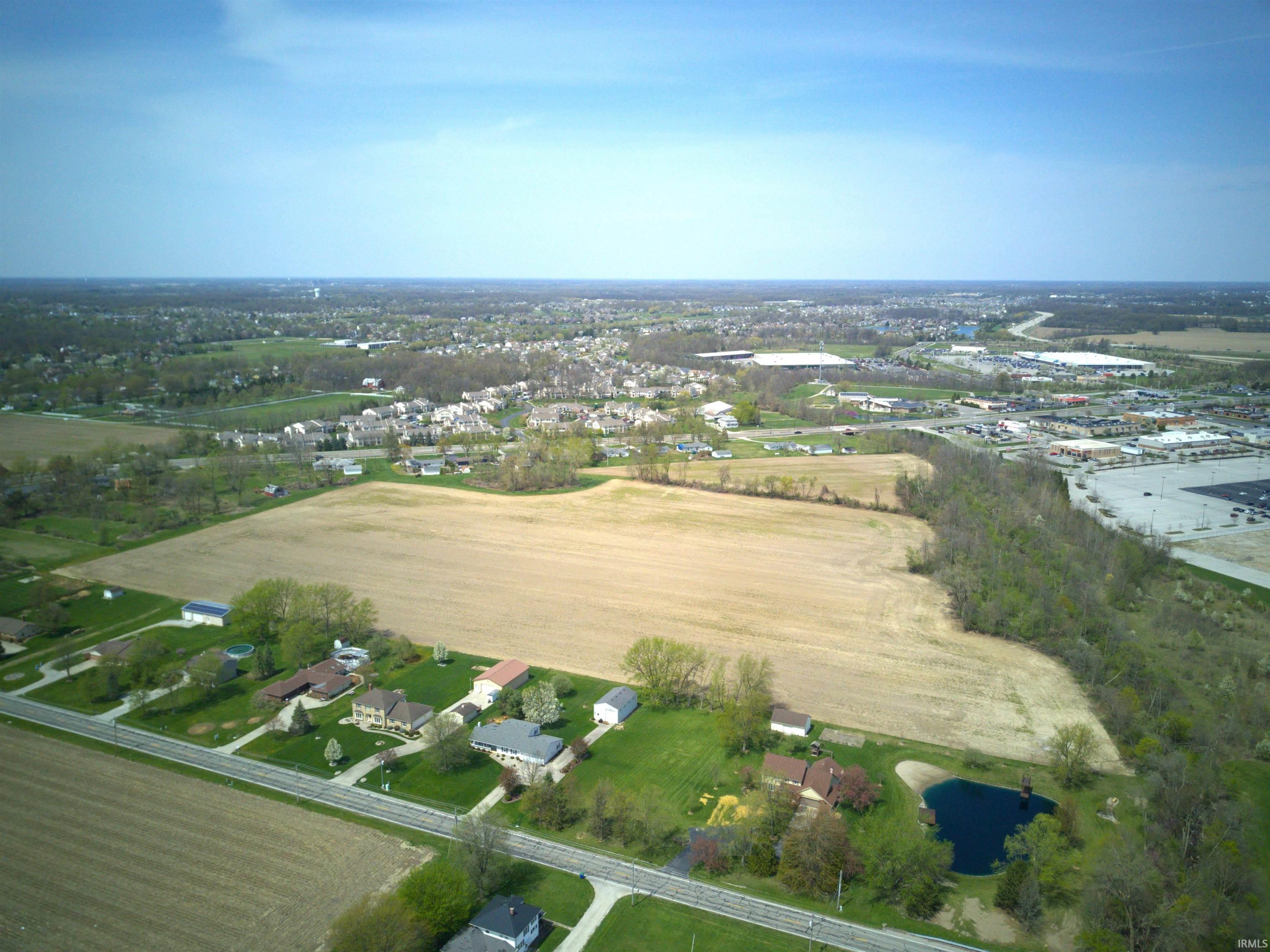 10206 Maysville Road Fort Wayne, IN 46835 - Photo 3 of 9
