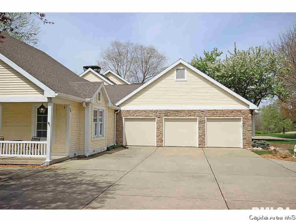 36 Chimney View Lane Springfield, IL 62707 - Photo 3 of 34 Gallery Image 3