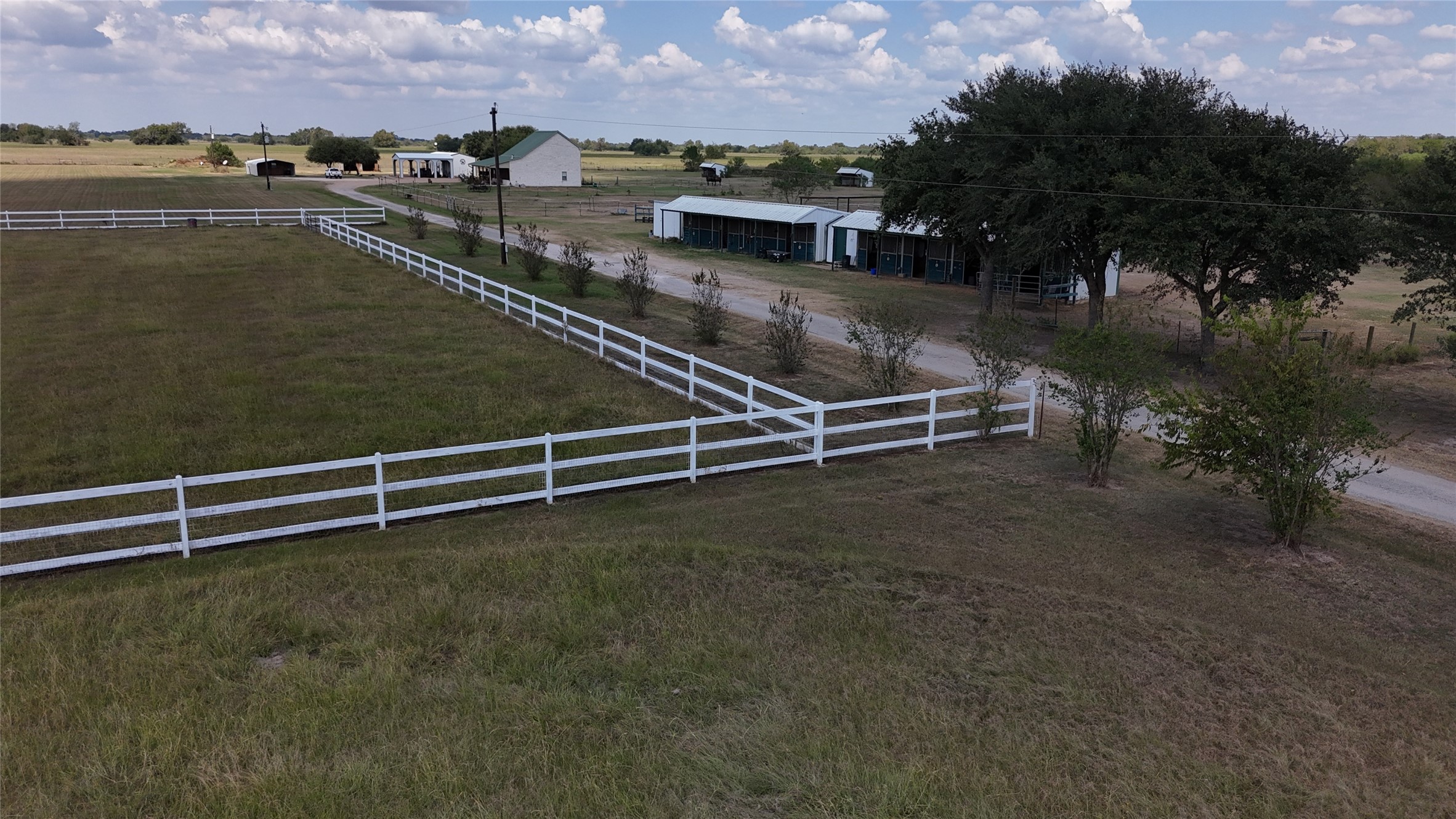 7223 Neiman Road Brookshire, TX 77423 - Photo 13 of 22 a view of outdoor space and yard