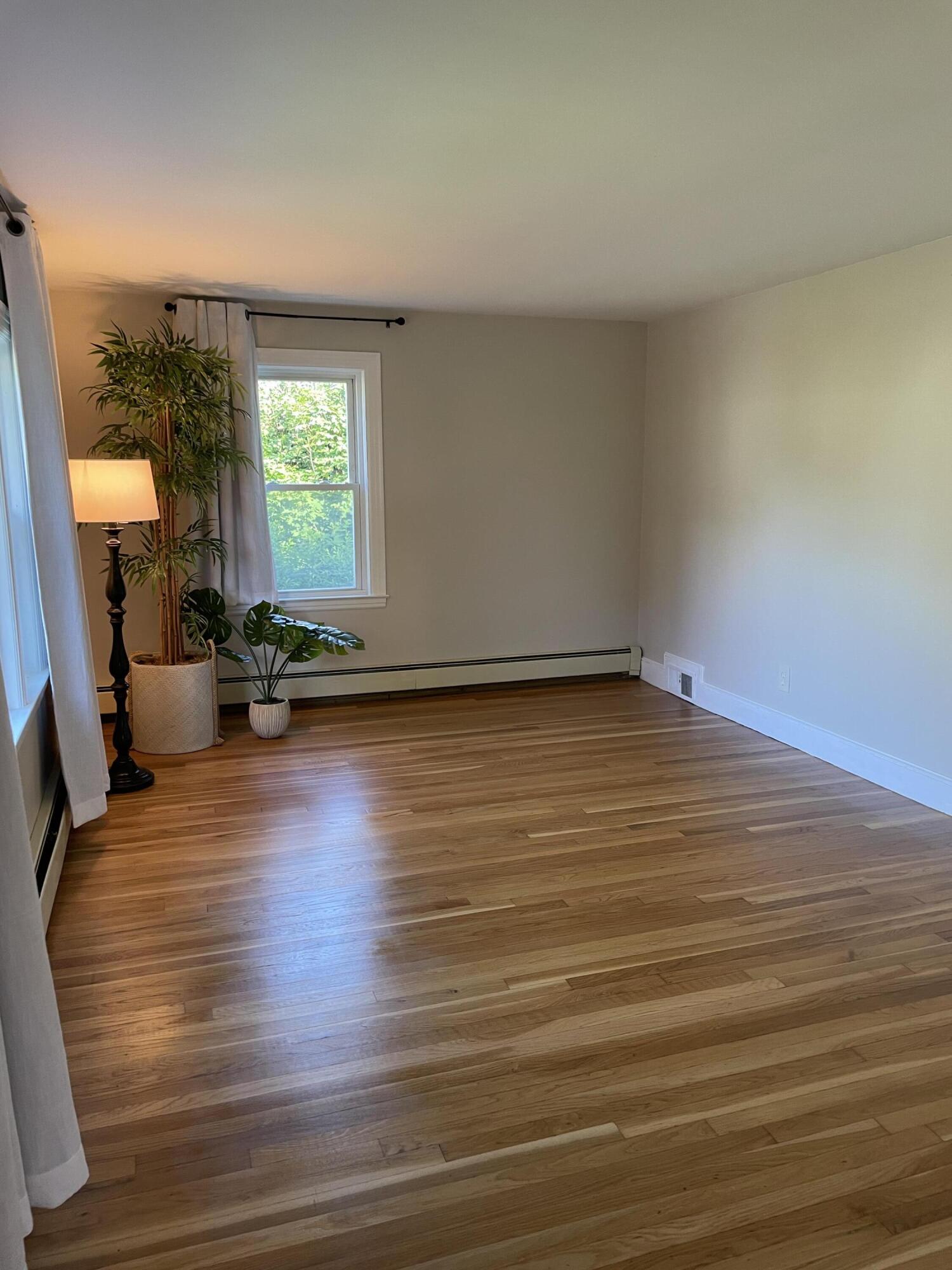 99 Wellington Road Portland, ME 04103 - Photo 13 of 21 Living Room