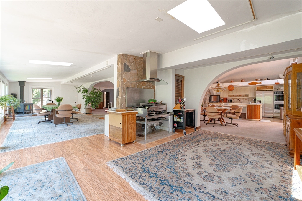 182 County Road Plympton, MA 02367 - Photo 10 of 35