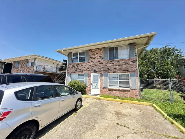 $1,100 | 140 Rosalie Drive, Unit C, Westwego, LA 70094