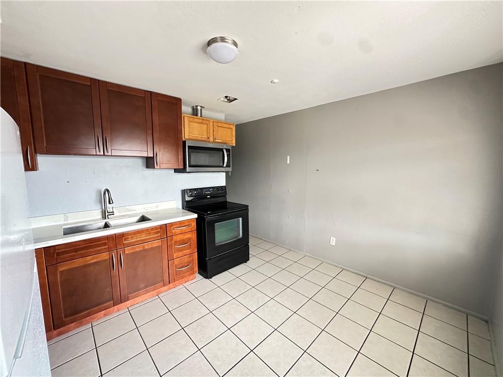 140 Rosalie Drive, Unit C Westwego, LA 70094 - Photo 5 of 10