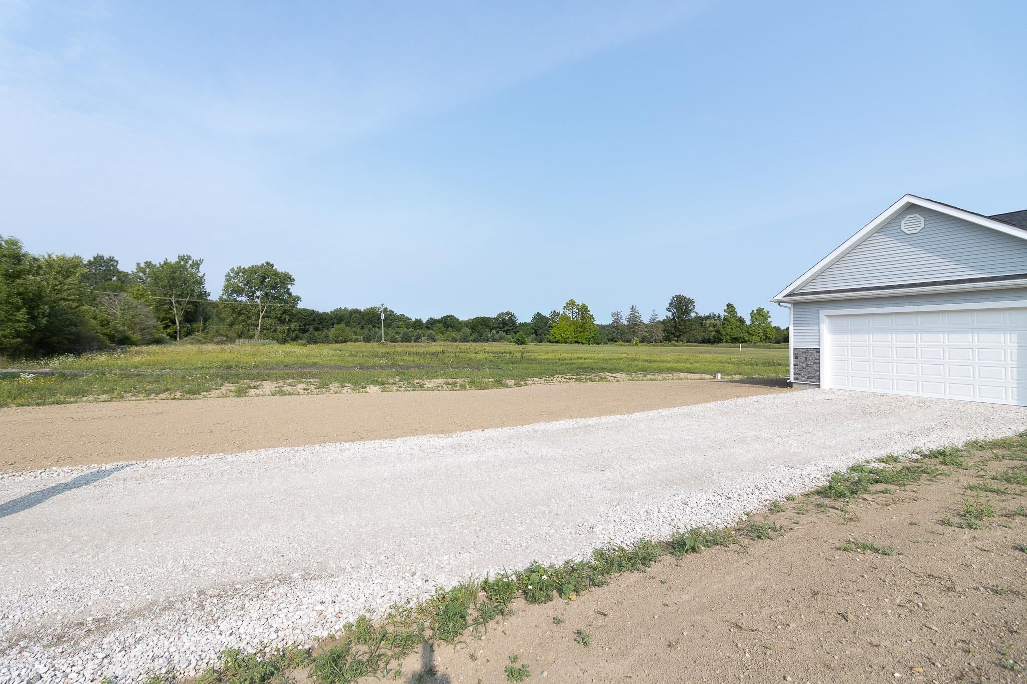 10428 Carroll Road Columbus, MI 48063 - Photo 5 of 62 Gallery Image 5
